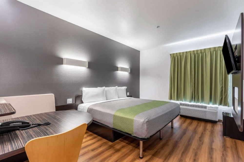 Motel 6-Las Vegas, NV - Motor Speedway Image 19