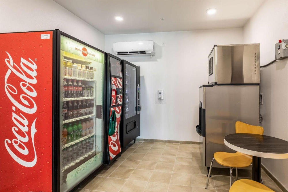 Motel 6-Las Vegas, NV - Motor Speedway Main image